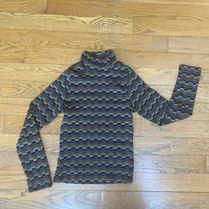 Retro Pattern Mock-Neck  LVL X Longsleeve T-Shirt